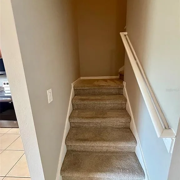 1840 Retreat View Cir — Photo 12