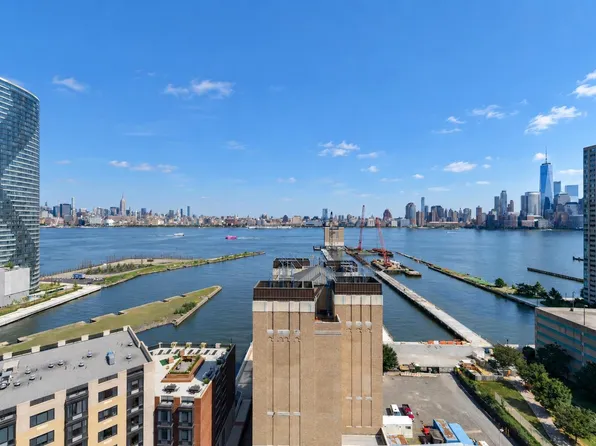 20 Newport Pkwy APT 2007, Jersey City, NJ 07310