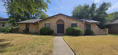 626 Little Creek Dr Photo 1