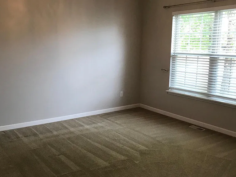 27383 Wheaton Pl — Photo 5