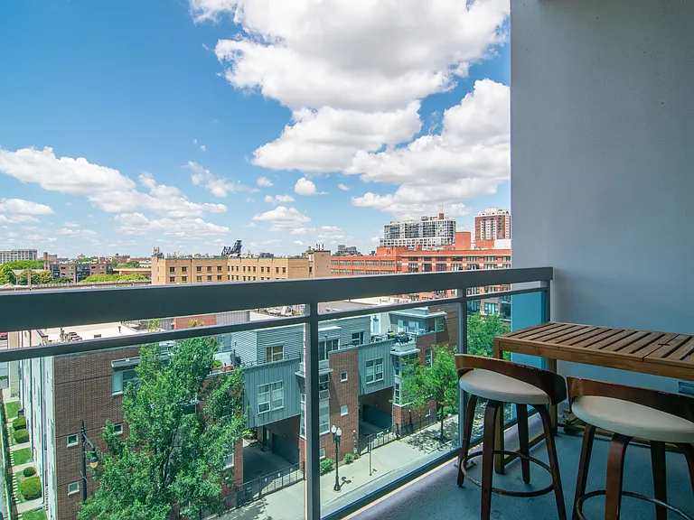 1819 S Michigan Ave #601 — Photo 7