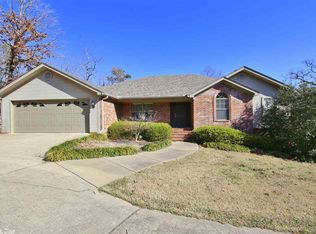 20609 River View Dr, Roland, AR 72135