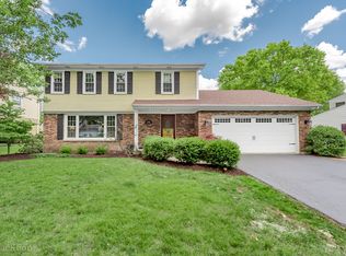 1106 Huntleigh Dr, Naperville, IL