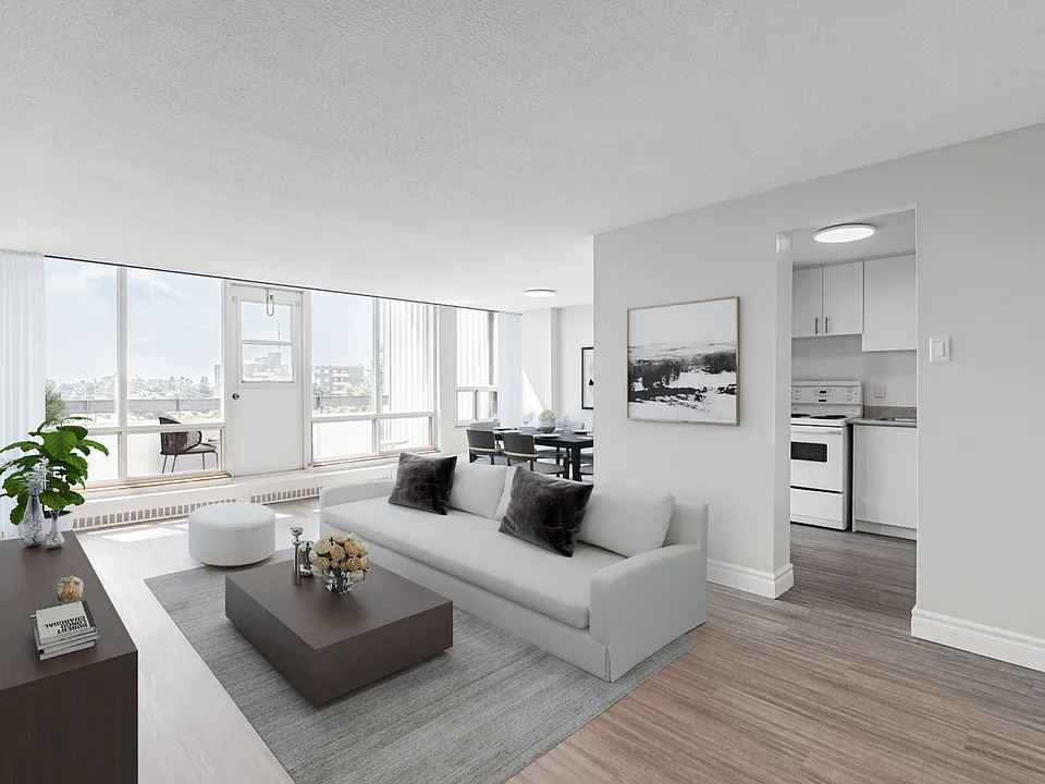 107 Colborne St W