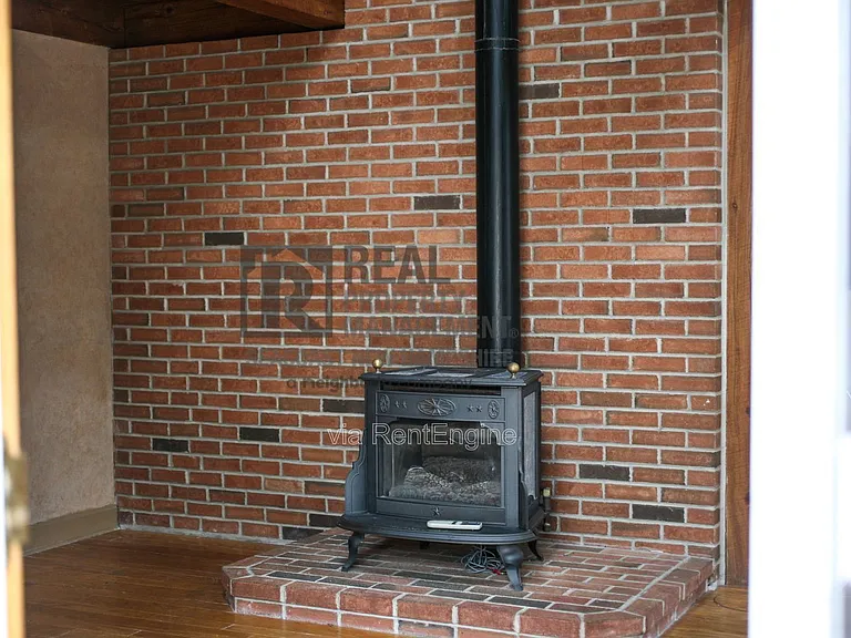 6 Spruce Ln — Photo 12