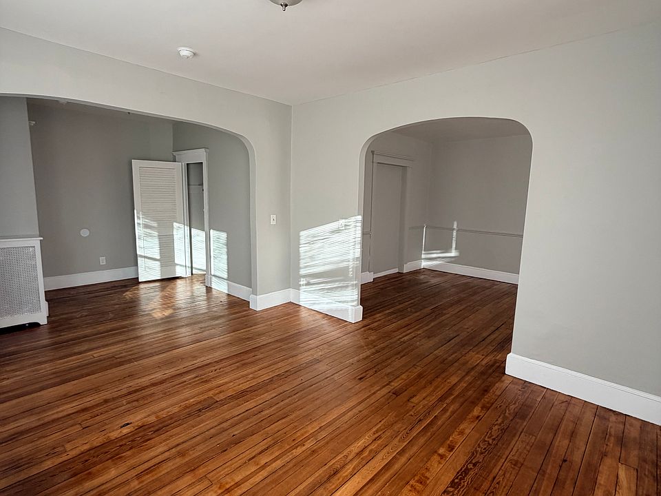 1st image of 91 Norton St #1