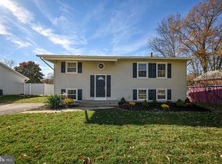 122 Colfax Rd, Newark, DE 19713