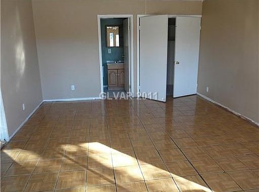 2nd image of 6456 Pawlow Ave