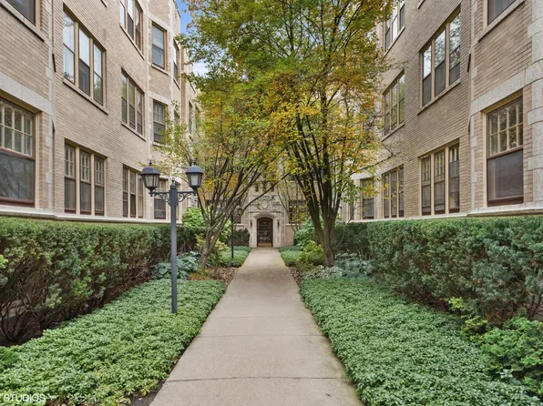 811 Judson Ave APT 1S, Evanston, IL 60202