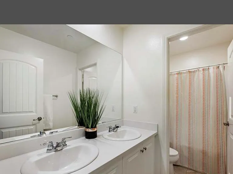 30184 Sutton Ct — Photo 11