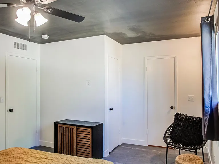 6845 E Osborn Rd #F — Photo 18