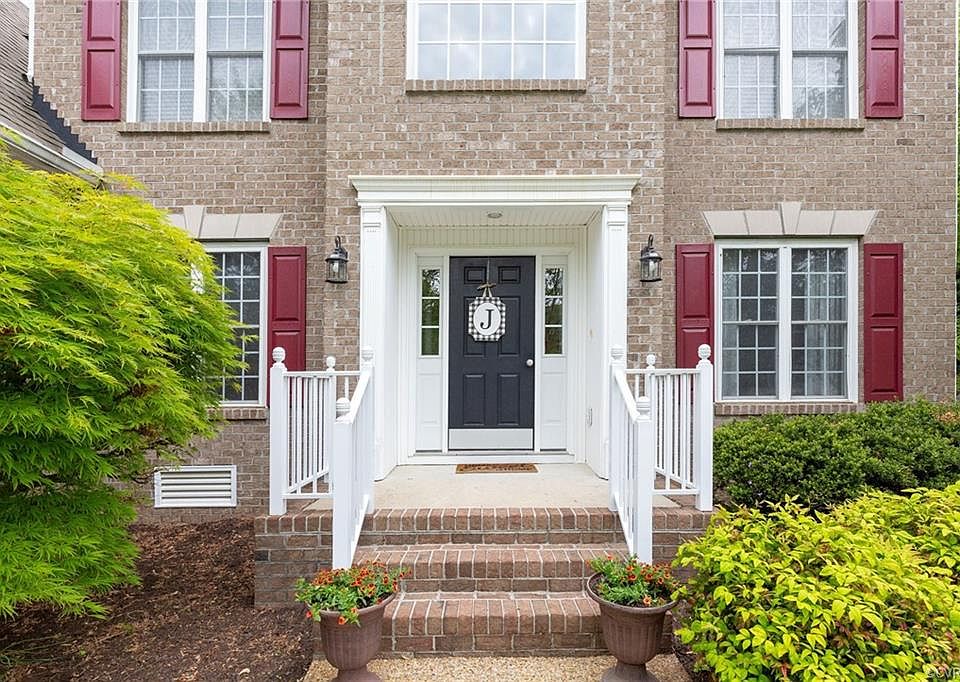 1st image of 4724 Greenbrooke Dr
