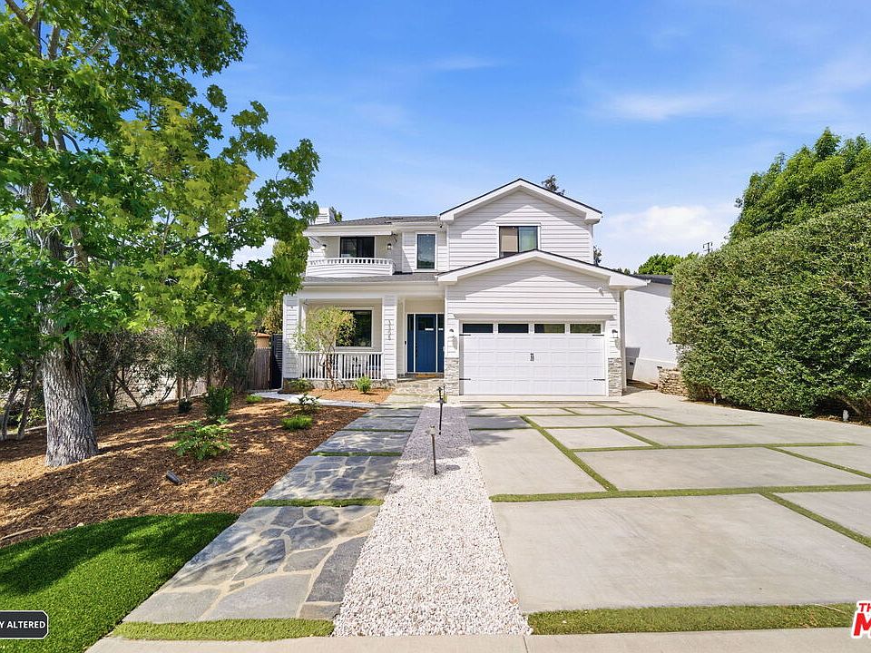 2nd image of 3305 Veteran Ave