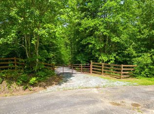 105 Sidari Dr, Pickens, SC 29671