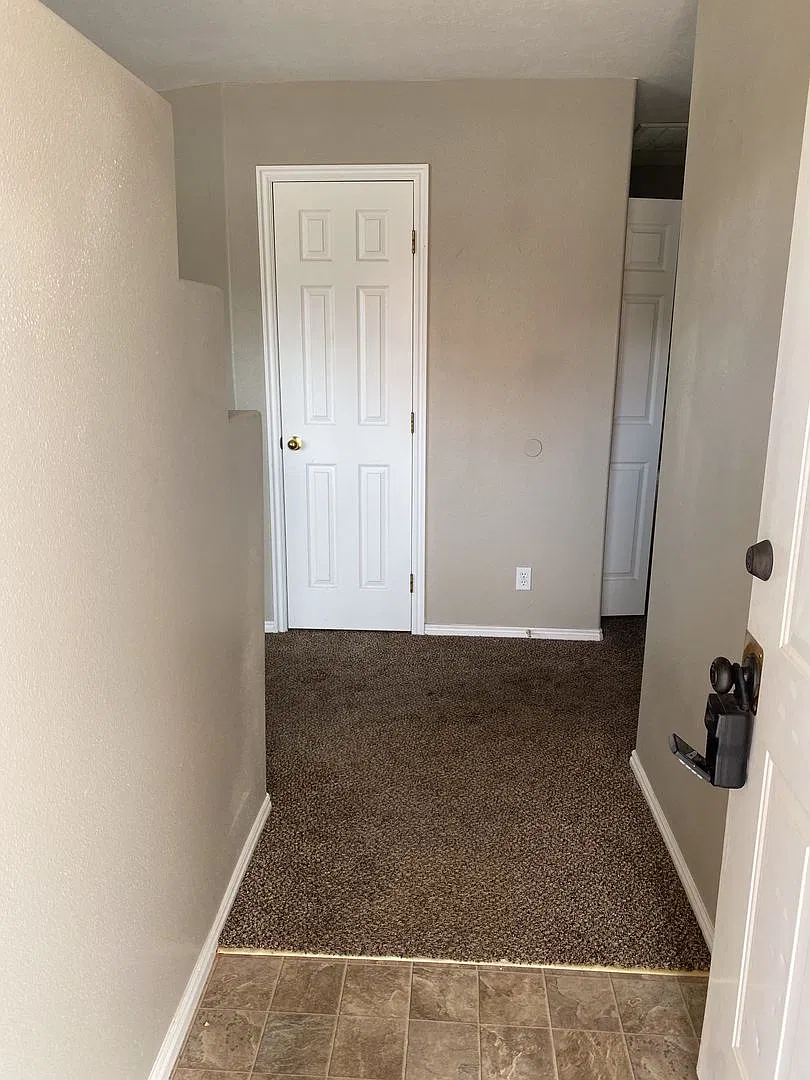 Nice updated 2 bedroom, 1 bath, 1 car garage home for rent in Ivins! — Photo 2