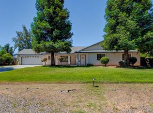 26184 Wayside Dr, Madera, CA 93638