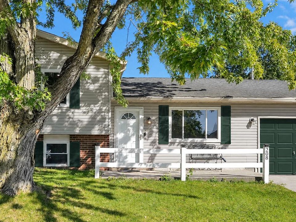 1st image of 208 Cumberland Rd