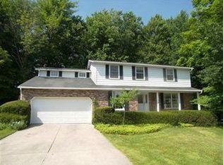 3642 Ridge Park Dr, Broadview Heights, OH 44147