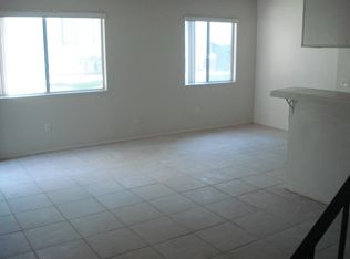 3487 20th St, Highland, CA 92346