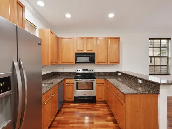 2502 N Dixie Highway #17, Lake Worth Beach, FL 33460