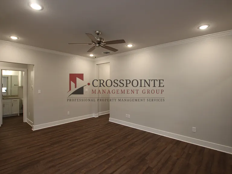 731 Freedom Way — Photo 11
