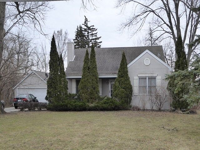 1st image of 115 Florence Ave