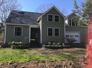 84 Guinea Rd, Kennebunkport, ME 04046