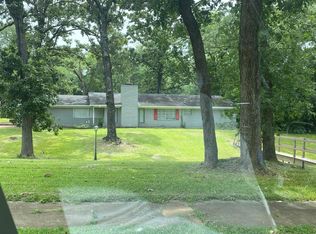4021 Country Club Dr, Shreveport, LA 71109