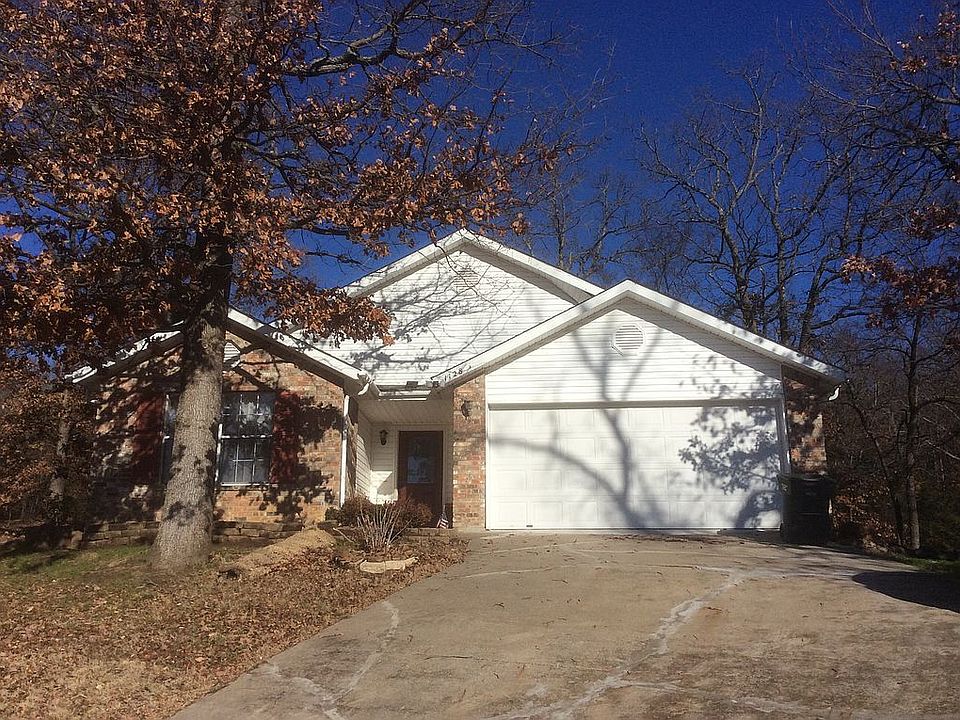 1st image of 1128 S China Berry Ln