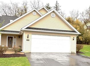 100 Westminster Dr, Pittsburgh, PA 15229