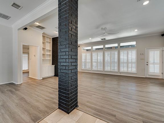 3rd image of 4902 Los Alamitos Dr