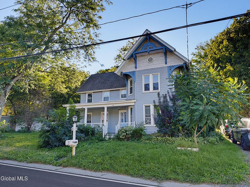 3rd image of 720 New Salem Road