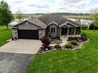 1717 W Lincolnway, Columbia City, IN 46725