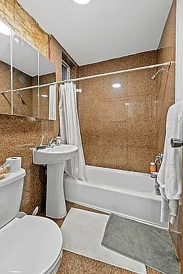 Rented by Compass | media 5