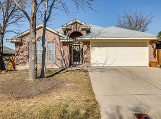 3729 Tulip Tree Dr, Fort Worth, TX 76137