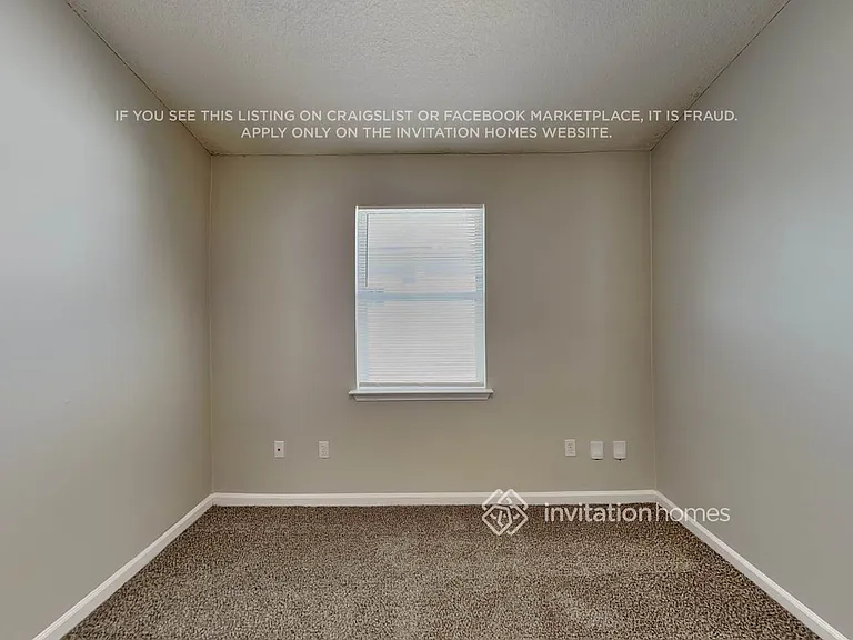 12258 Sutton Estates Cir W — Photo 12