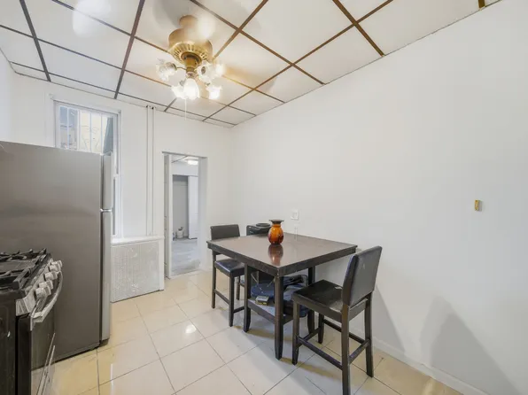 222 47th Street image 12 of 28