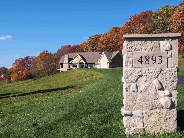 4893 Enchanted Valley Road, Middleton, WI 53562