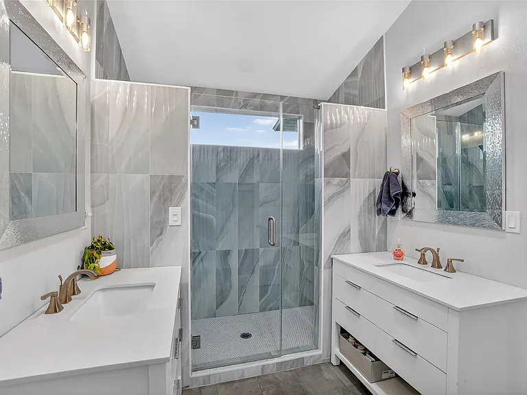 3627 Stoneridge Rd — Photo 34