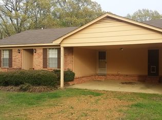 2170 Horn Lake Rd, Nesbit, MS 38651