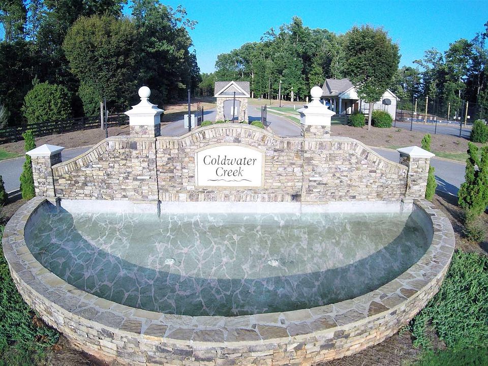 2nd image of 1663 Coldwater Pl