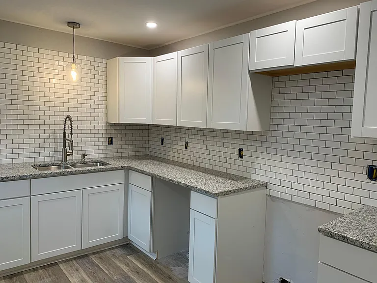 512 Pickens St — Photo 6