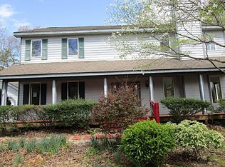 893 Stoney Crk W, Nellysford, VA 22958