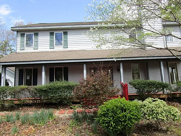 893 Stoney Crk W, Nellysford, VA 22958