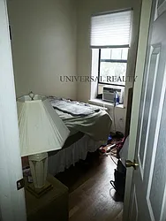 Rented by Universal Realty Group