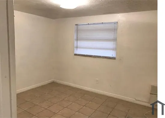 2 bed, 700 sqft, $1,650 — Photo 4