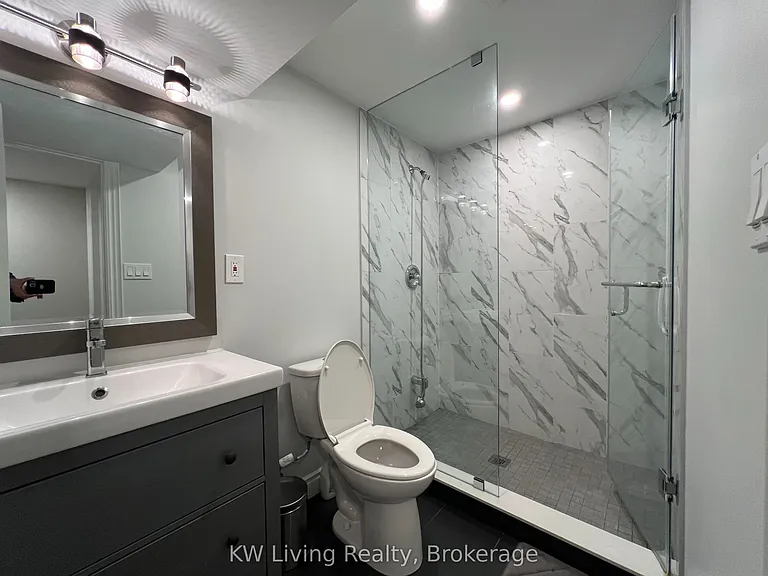 2055 Hadfield Ct — Photo 30