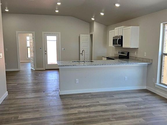 3rd image of 6009 Monahans Rd