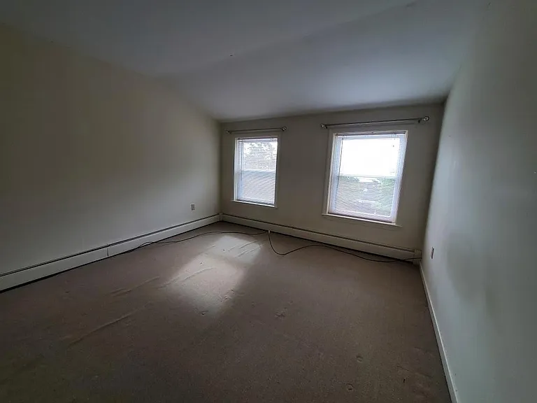 The Stacy House - 301 — Photo 15