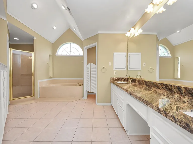 16710 Colony Terrace Dr — Photo 24